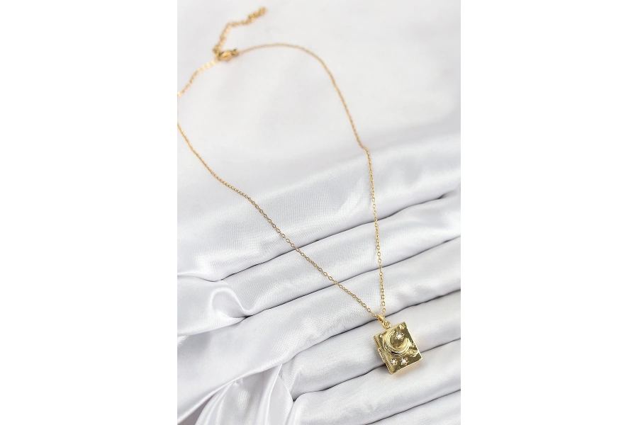 Shoecide 316l Çelik Zirkon Taşlı Açılabilr Kapaklı Kitap Model Gold Renk Kadın Kolye