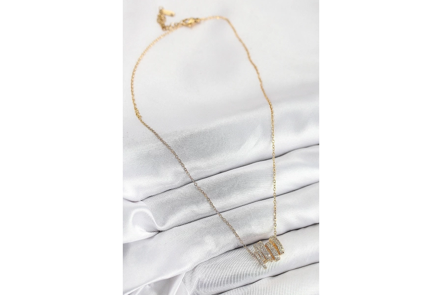 Shoecide 316l Çelik Zirkon Taşlı Sarmal Model Gold Renk Kadın Kolye