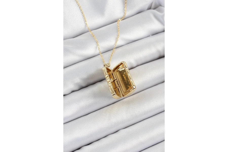 Shoecide 316l Çelk Açılabilir Dikdörtgen Model Zirkon Taşlı Gold Renk Kadın Zincir Kolye