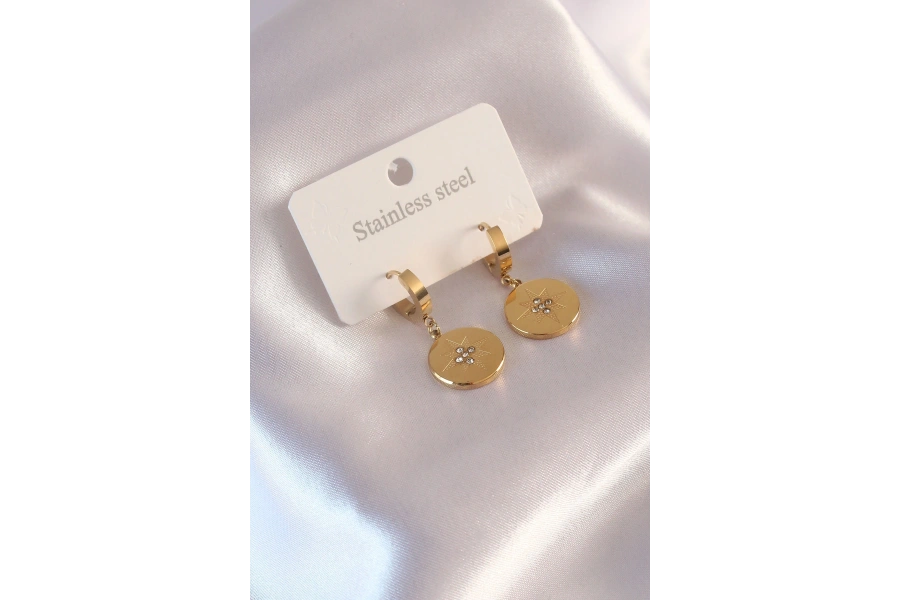 Shoecide Çelik Gold Renk Kutup Yıldızı İşleme Zirkon Taşlı Kadın Küpe