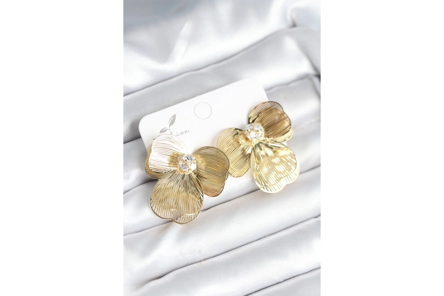 Shoecide Çiçek Model Gold Renk Pirinç Kadın Küpe