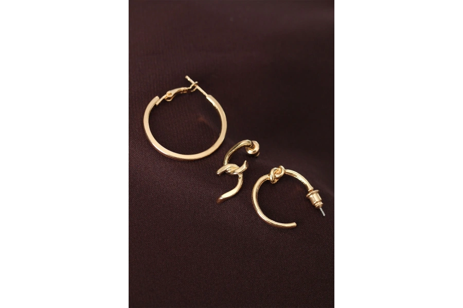 Shoecide Düğüm Model Altın Renk Metal Çoklu Küpe