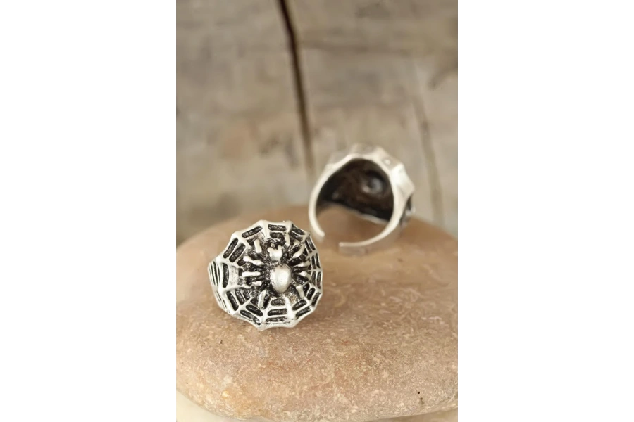 Shoecide Eskitme Gümüş Renk Örümcek Figürlü Erkek Ayarlamalı Yüzük