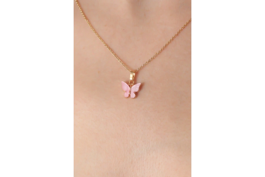 Shoecide Gold Pembe Renk Kelebek Figür Kadın Kolye
