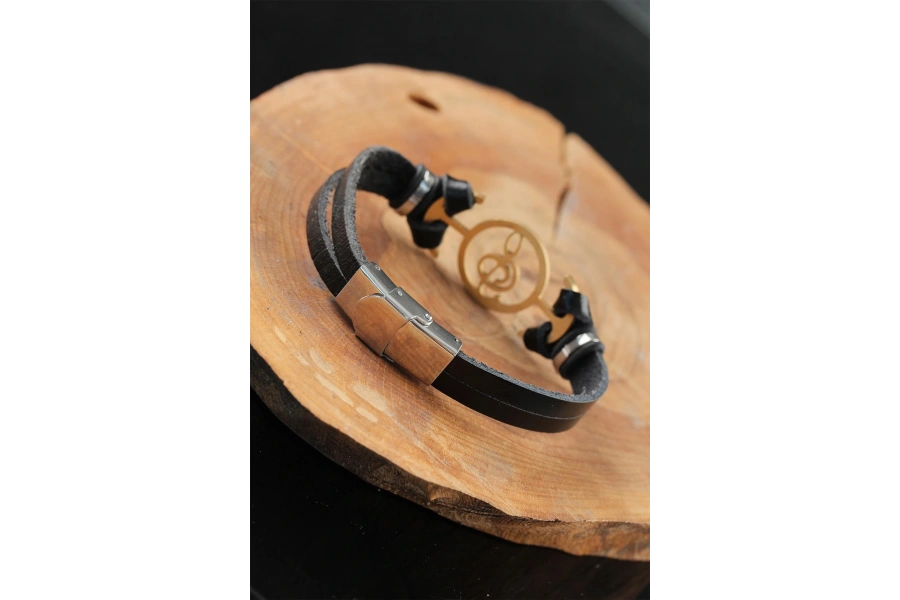 Shoecide Gold Renk Metal Sol Anahtarlı Tasarım Siyah Renk Deri Erkek Bileklik