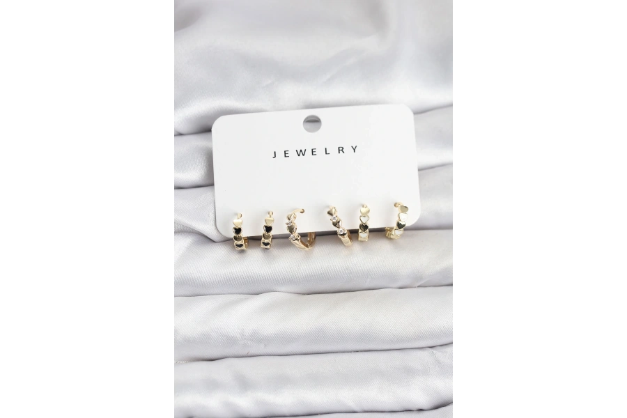 Shoecide Gold Renk Pirinç Minimal Kalp Detaylı Kadın Küpe Seti