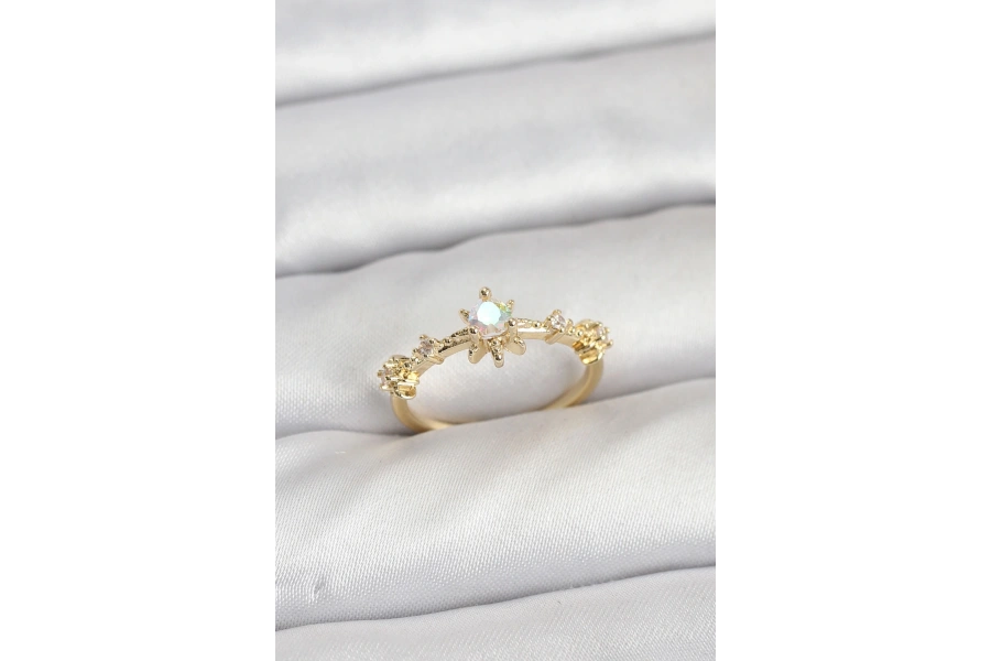 Shoecide Gold Renk Pirinç Yıldız Model Kadın Yüzük