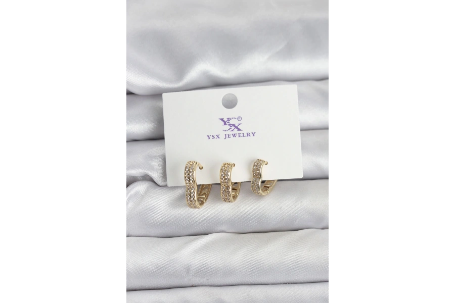 Shoecide Gold Renk Pirinç Zirkon Taşlı Kalpli Kadın Küpe
