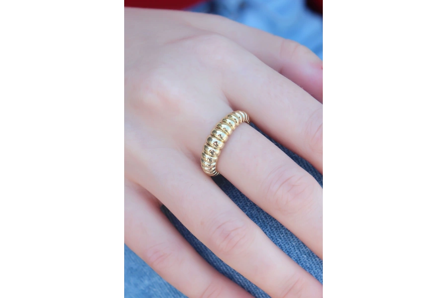 Shoecide Gold Renk Sarmal Model Kadın Yüzük