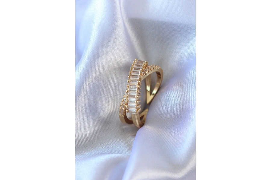 Shoecide Gold Renk Zirkon Taşlı Pirinç Kadın Yüzük