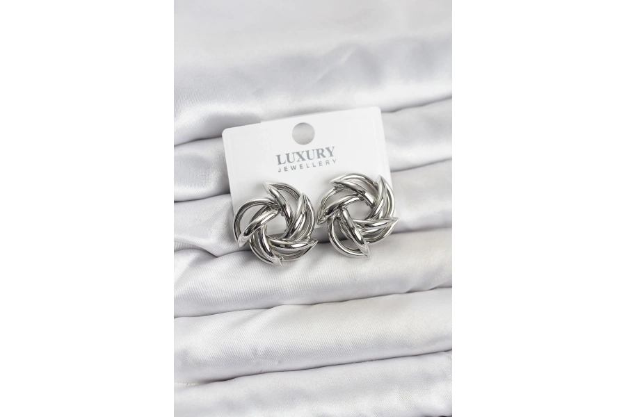 Shoecide Gümüş Renk Pirinç Keskin Sarmal Model Kadın Küpe