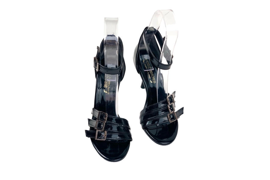 Shoecide Kadın Efya Siyah Rugan 3 Tokalı Banylı Bilekten Bağlama Abiye Ayakkabı 9 Cm