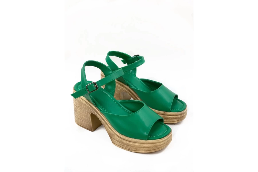Shoecide Kadın Kence Yeşil Tek Bant Topuklu Ortopedik Taban Sandalet