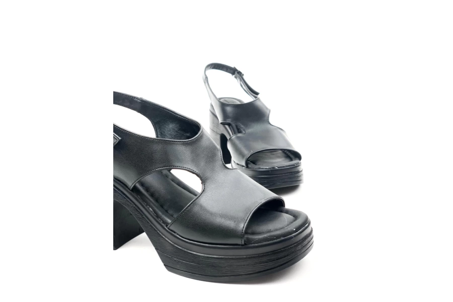Shoecide Kadın Lende Siyah Yüksek Topuk Ortopedik Taban Sandalet