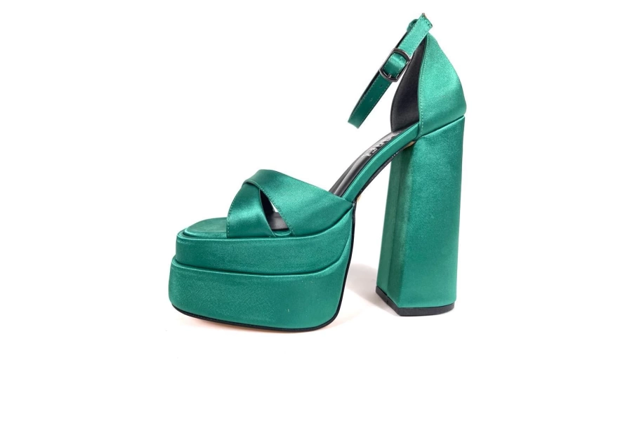 Shoecide Kadın Renc Yeşil Saten Yüksek Çift Platform Topuklu Sandalet