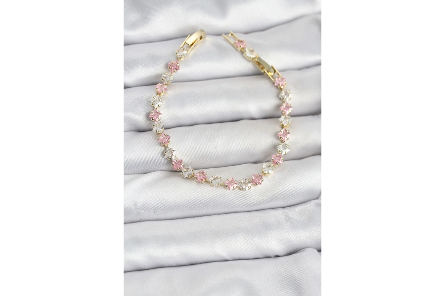 Shoecide Kare Zirkon Taşlı Gold Renk Kadın Bileklik