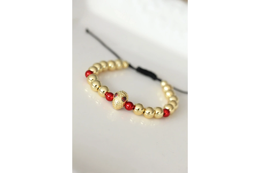 Shoecide Kırmızı Gözlü Maske Figürlü Gold Renk Çelik Bileklik