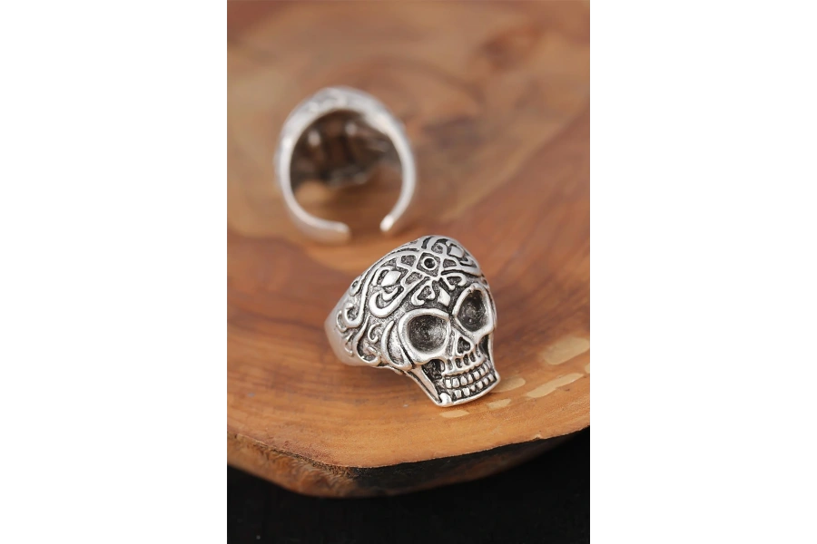 Shoecide Kuru Kafalı Gümüş Renk Erkek Yüzük