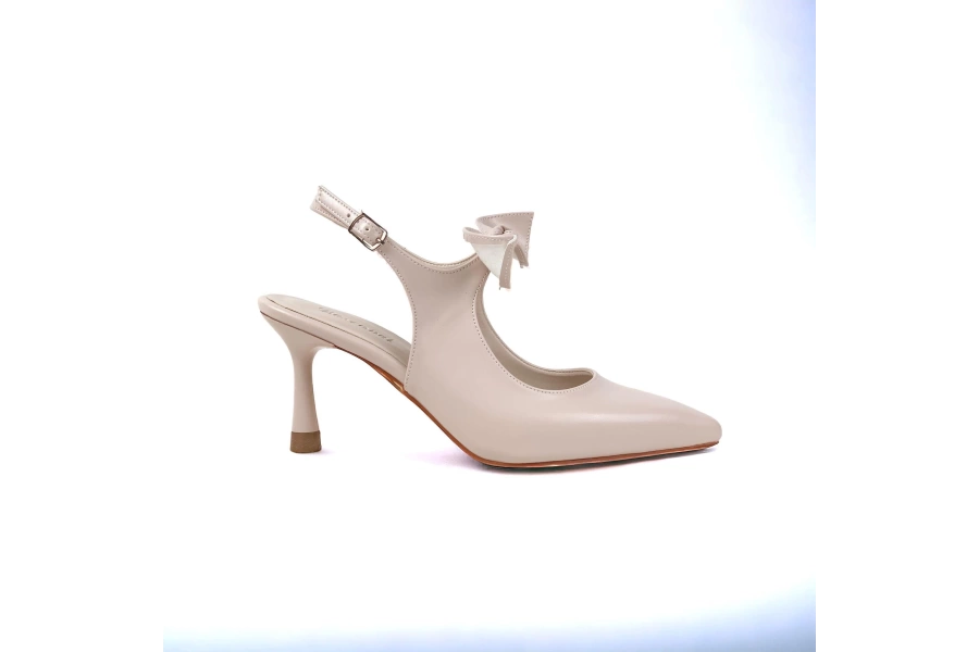 Shoecide Lux Kadın Bej Cilt Tanb Fiyonk Detaylı Topuklu Sivri Burun Ayakkabı 7 Cm Topuk 602