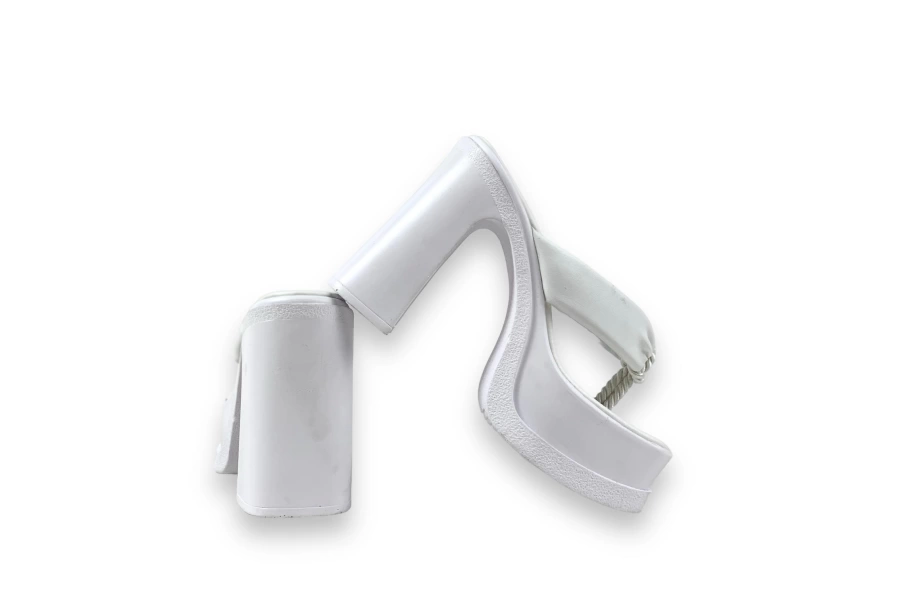 Shoecide Lux Kadın Salda Beyaz Parmak Arası Platform Terlik 15 Cm 1030