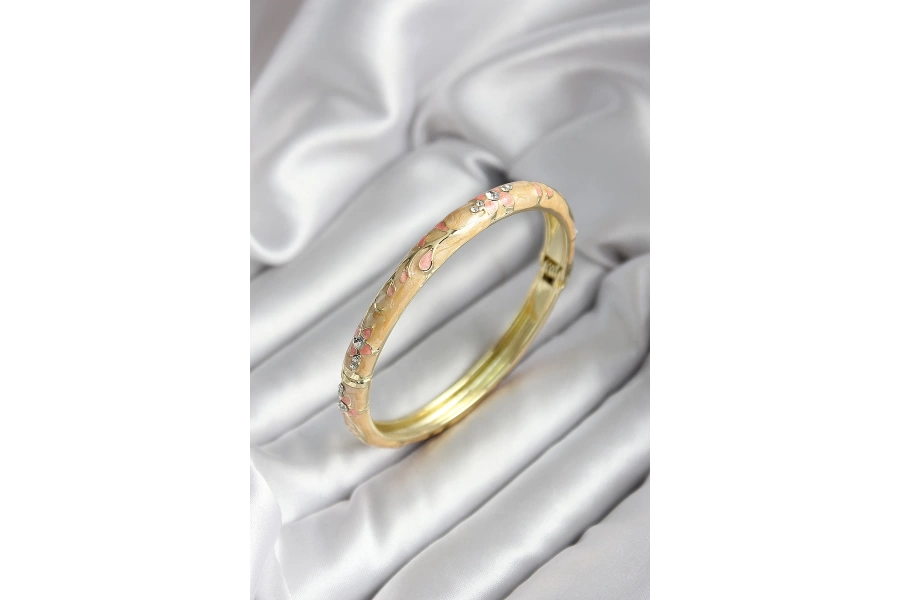 Shoecide Mineli Pirinç Krem Çiçek Desenli Zirkon Taşlı Gold Renk Kadın Kelepçe (çap 60 Mm)