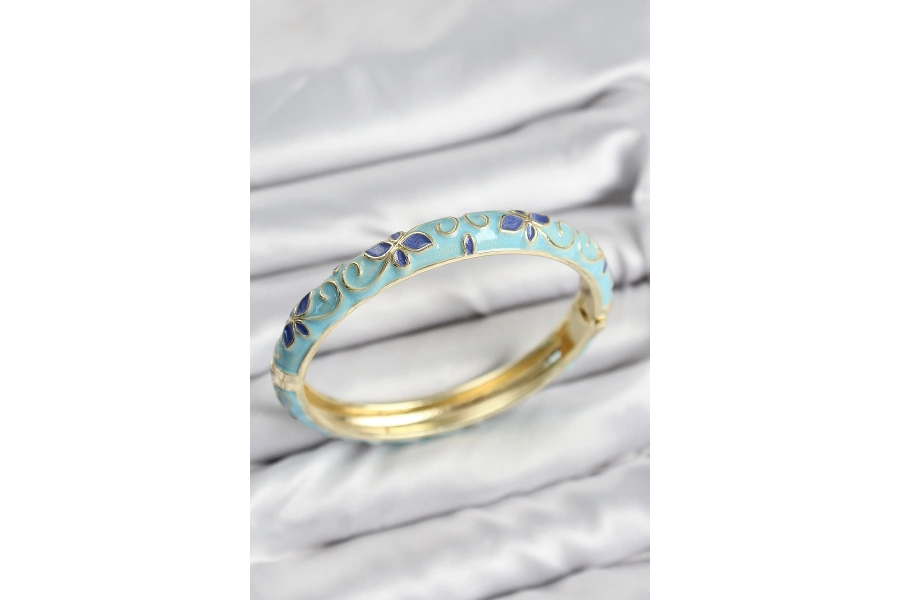 Shoecide Mineli Pirinç Turkuaz Çiçek Motifli Gold Kadın Kelepçe