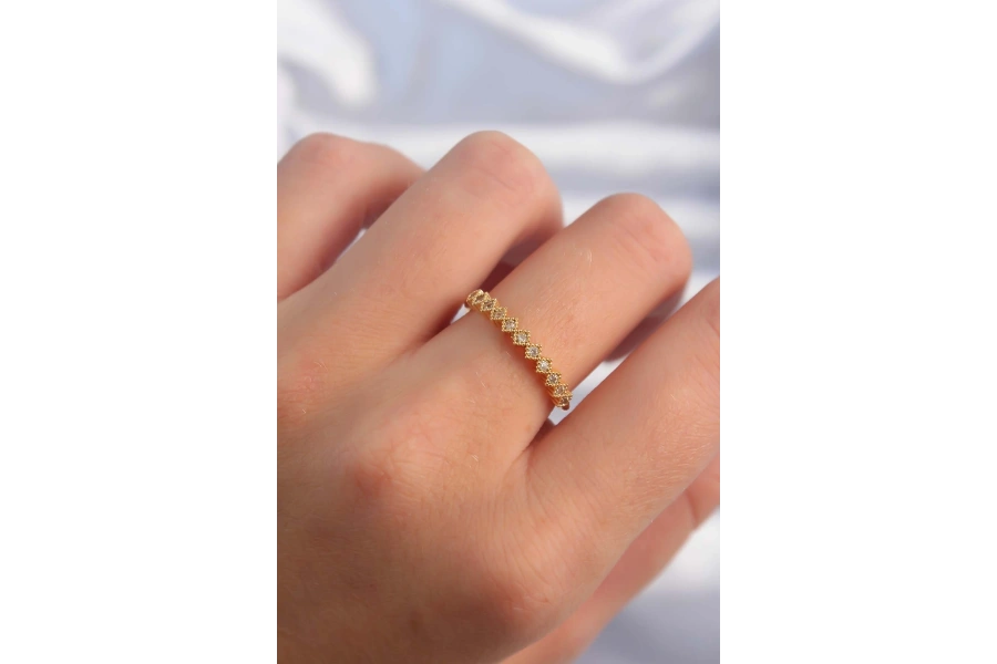 Shoecide Pirinç Altın Renk Minimal Sıralı Zirkon Taşlı Ayarlanabilir Yüzük