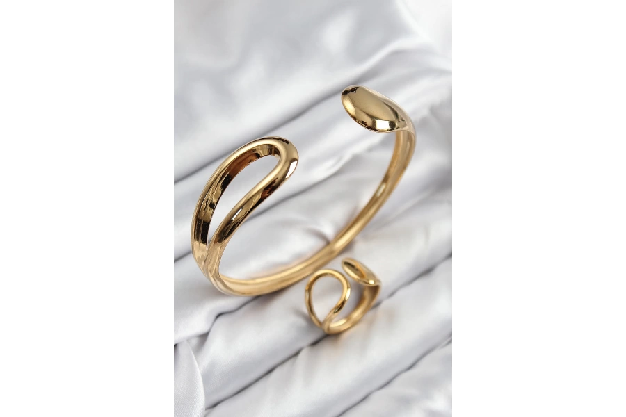 Shoecide Pirinç Ayrık Model Gold Renk Bileklik Yüzük Set