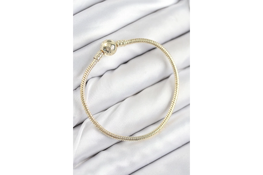 Shoecide Pirinç Charm Topcuk Model Gold Renk Kadın Bileklik