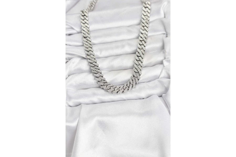 Shoecide Pirinç Cuba Chain Gurmet Model Kolye