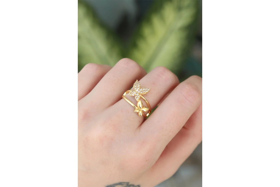 Shoecide Pirinç Gold Renk Ayarlanabilir Zirkon Taşlı Kelebek Yüzük