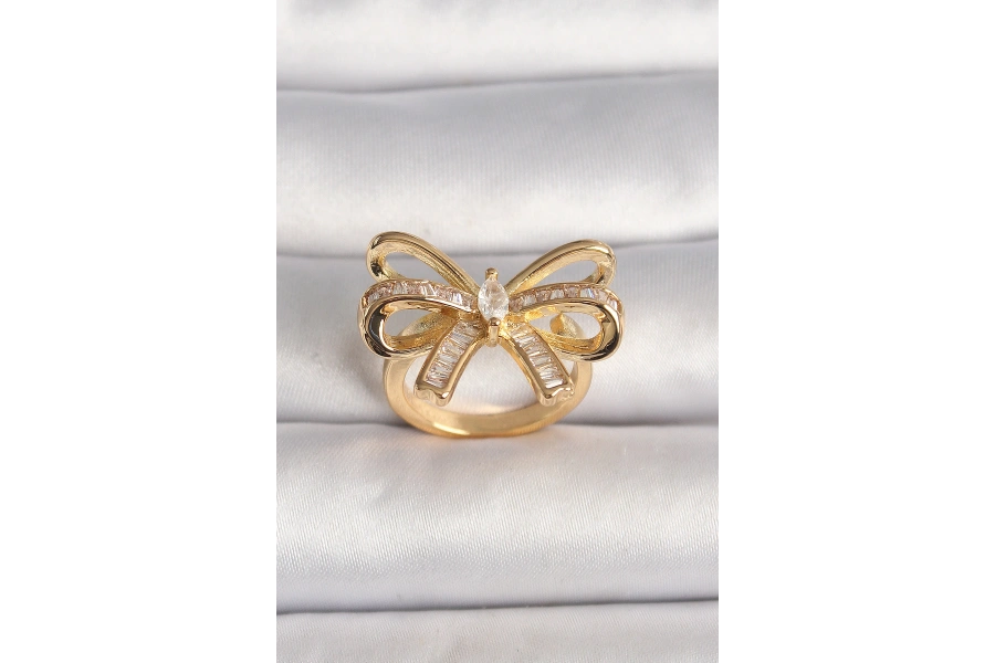 Shoecide Pirinç Gold Renk Ayarlanabilir Zirkon Taşlı Kurdele Model Kadın Yüzük