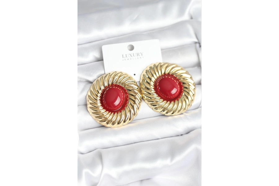 Shoecide Pirinç Gold Renk Bordo Boncuklu Vintage Kadın Küpe