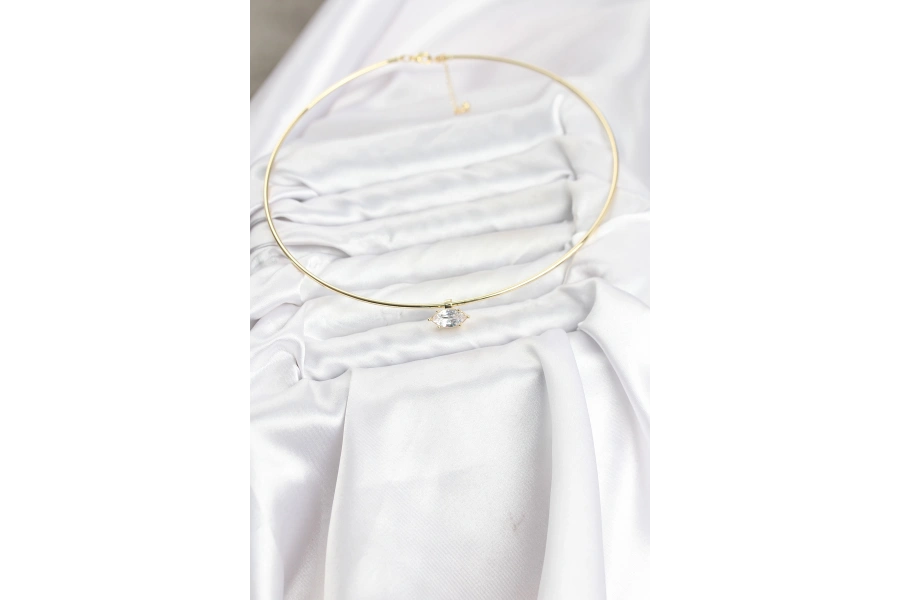 Shoecide Pirinç Gold Renk Choker Model Zirkon Taşlı Kadın Kolye