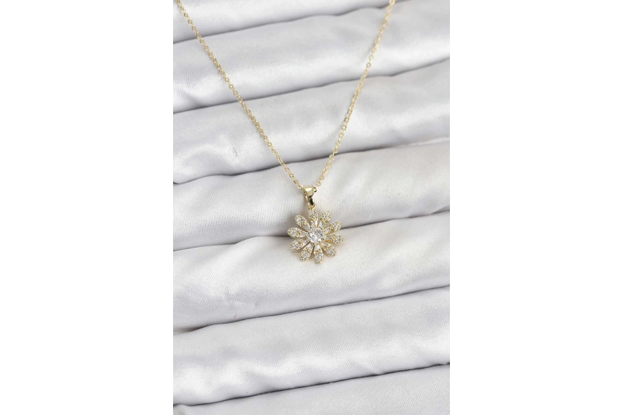 Shoecide Pirinç Gold Renk Çiçek Model Kadın Kolye