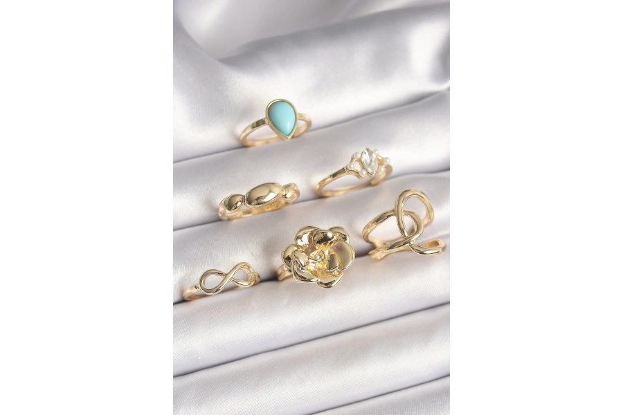 Shoecide Pirinç Gold Renk Çiçek Model Model Sonsuzluk Zirkon Taş Detaylı 6lı Kadın Yüzük Seti