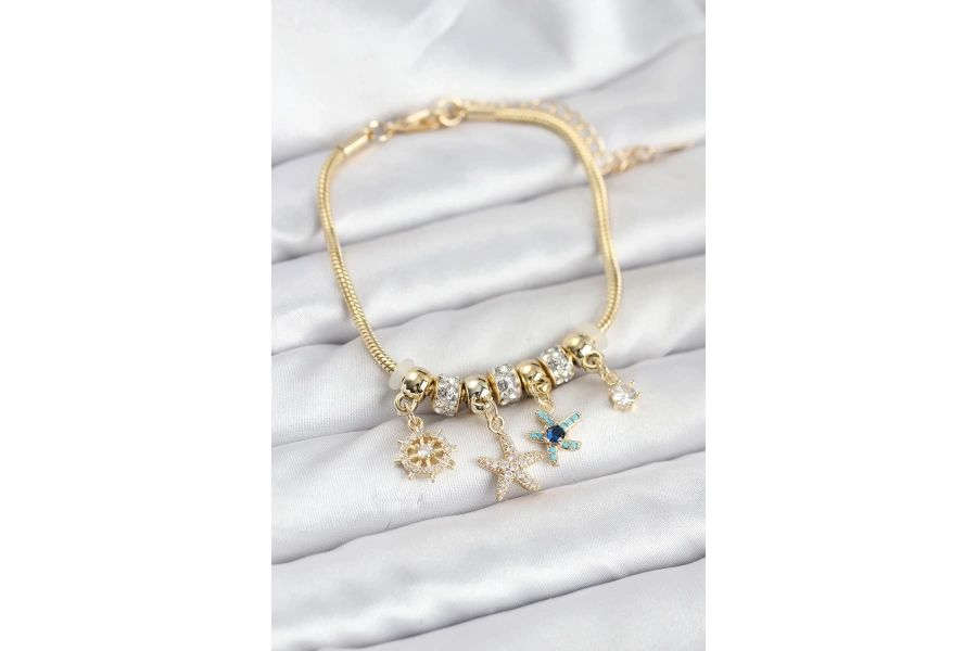 Shoecide Pirinç Gold Renk Deniz Tema Charmlı Kadın Bileklik