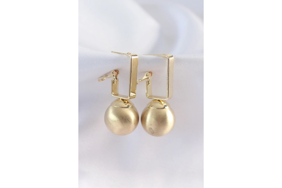 Shoecide Pirinç Gold Renk Dikdörtgen Detay Oval Küpe