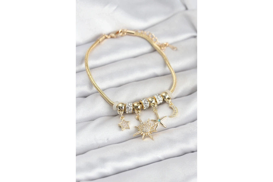 Shoecide Pirinç Gold Renk Güneş Tema Charmlı Kadın Bileklik