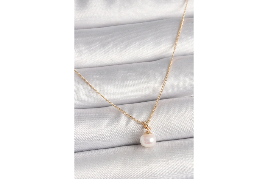 Shoecide Pirinç Gold Renk İnci Model Kadın Kolye