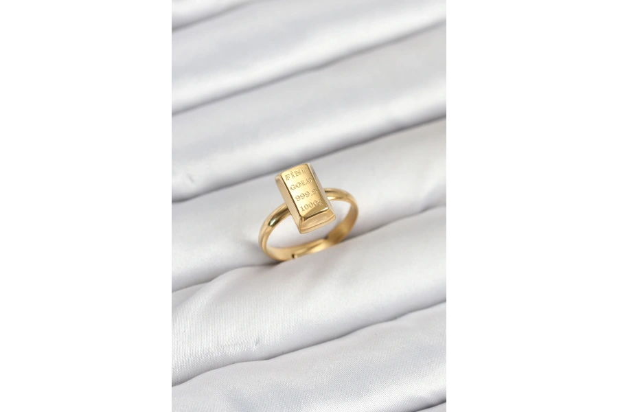 Shoecide Pirinç Gold Renk Külçe Altın Model Kadın Yüzük