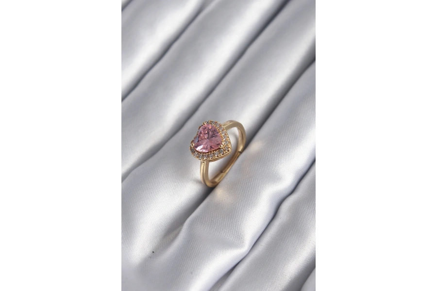 Shoecide Pirinç Gold Renk Pembe Zirkon Taş Kalp Charm Model Kadın Yüzük