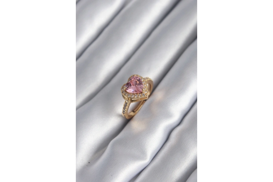 Shoecide Pirinç Gold Renk Pembe Zirkon Taşlı Charm Kalp Model Kadın Yüzük