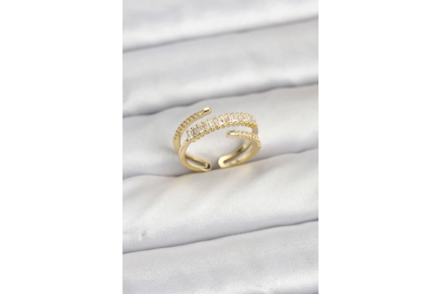 Shoecide Pirinç Gold Renk Sıralı Baget Zirkon Taşlı Kadın Yüzük