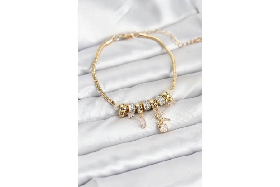 Shoecide Pirinç Gold Renk Tinkerbell Charmlı Kadın Bileklik