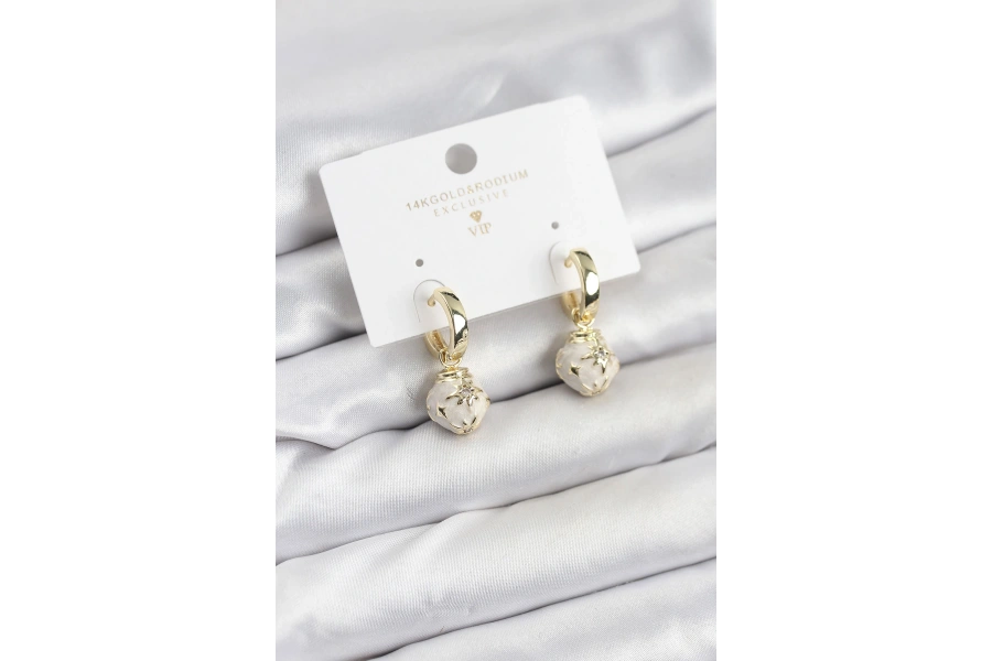 Shoecide Pirinç Gold Renk Topçuk Model Mineli Halka Kadın Küpe