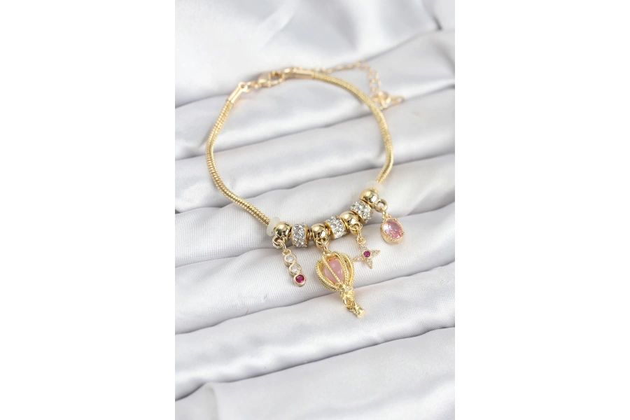 Shoecide Pirinç Gold Renk Uçan Balon Charmlı Kadın Bileklik