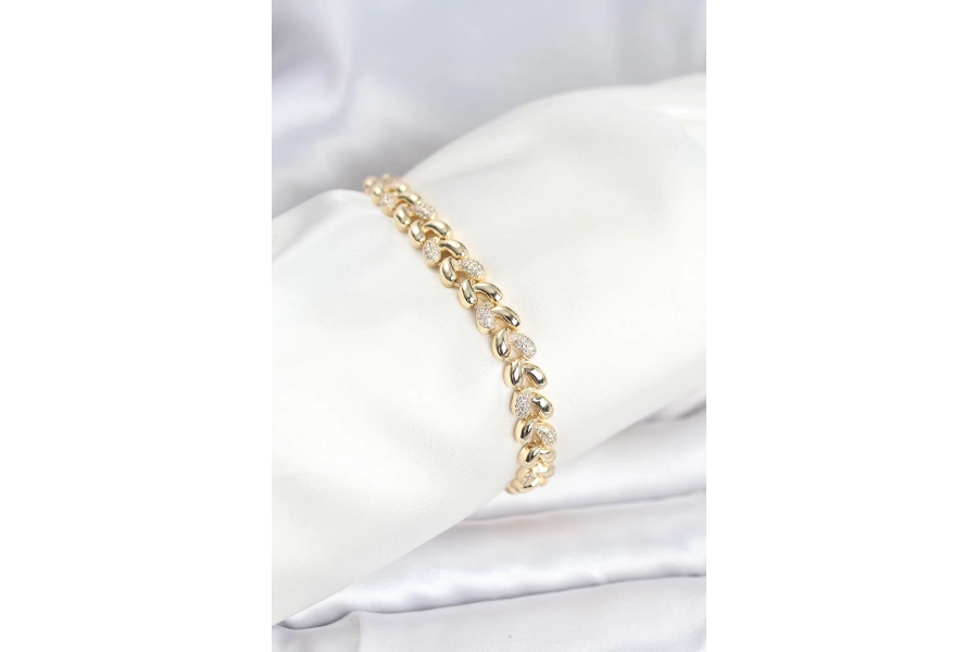 Shoecide Pirinç Gold Renk Vıp Seri Sarmal Damla Model Zirkon Taşlı Kadın Bileklik