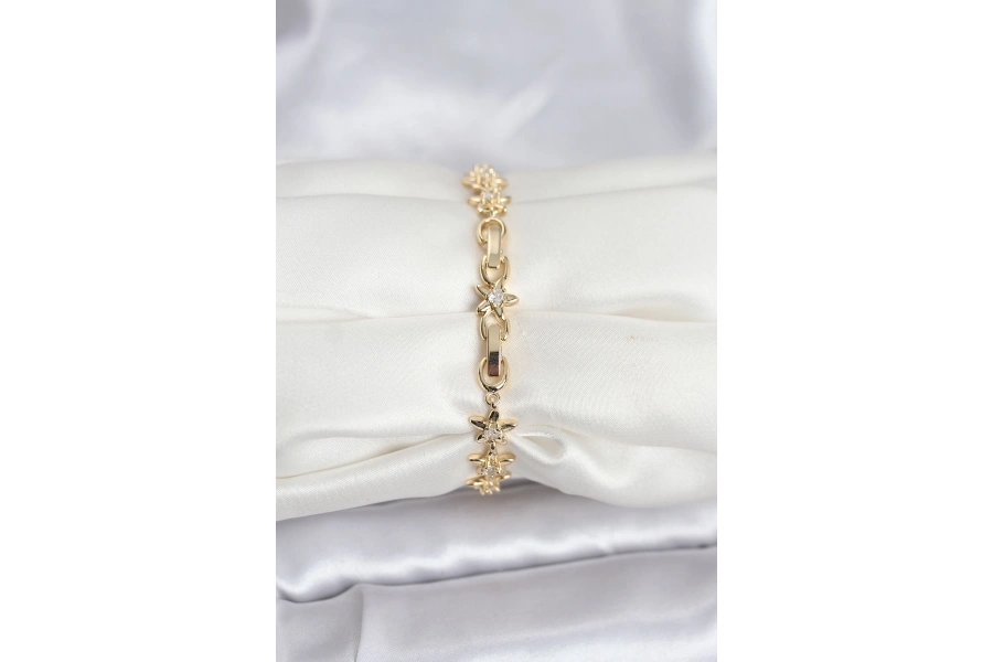 Shoecide Pirinç Gold Renk Vıp Seri Sıralı Taşlı Yıldız Model Zirkon Taşlı Kadın Bileklik