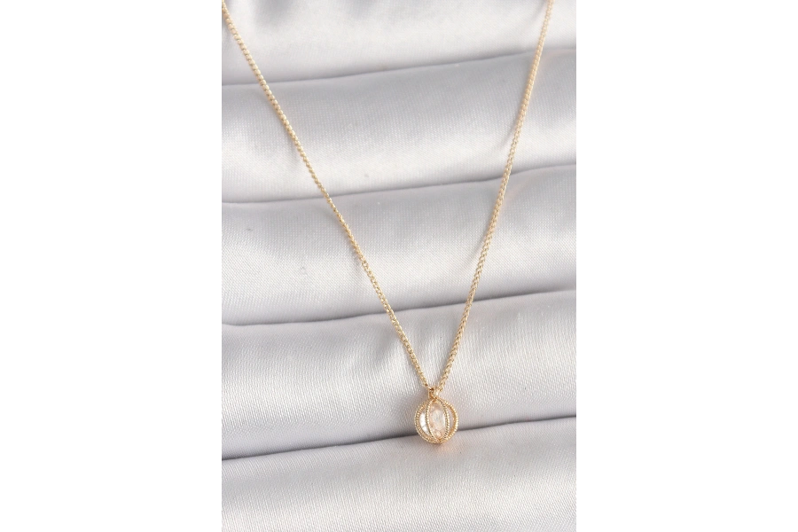 Shoecide Pirinç Gold Renk Zirkon Taşlı Daire Kafes Model Kadın Kolye